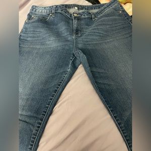 Jennifer Lopez jeans